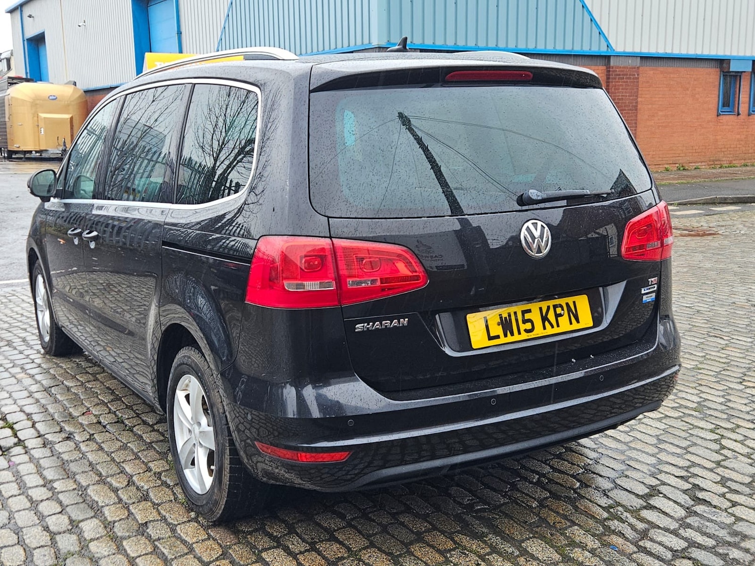 Used Volkswagen Sharan 2015 for sale - 77501558: Photo 4