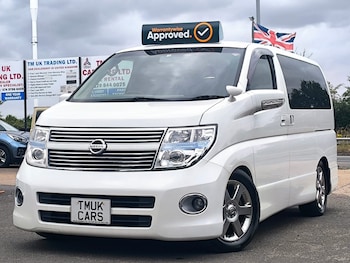 Used Nissan Elgrand 2008 for sale - 75272104: Photo