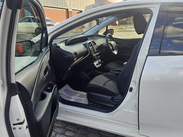 Used Toyota Prius 2018 for sale - 75084295: Photo 11