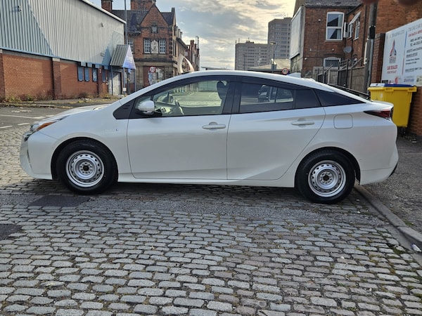 Used Toyota Prius 2018 for sale - 75084295: Photo 6