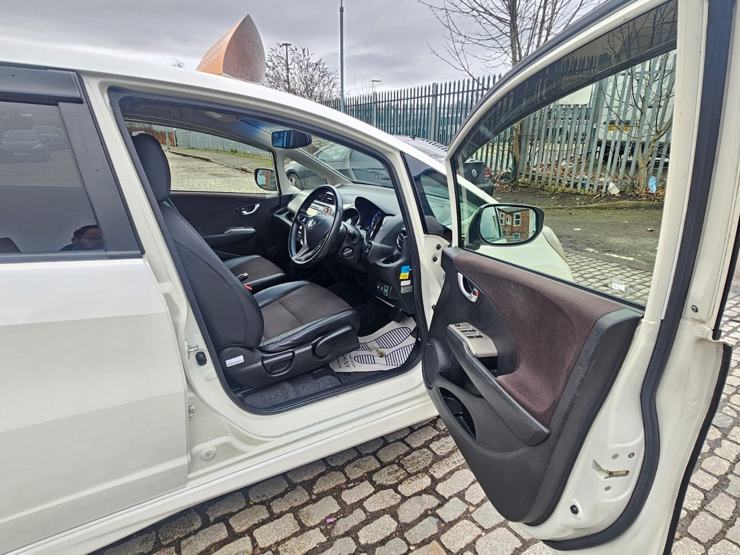 Used Honda Jazz 2013 for sale - 77490652: Photo 9