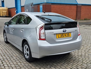 Used Toyota Prius 2015 for sale - 78477471: Photo