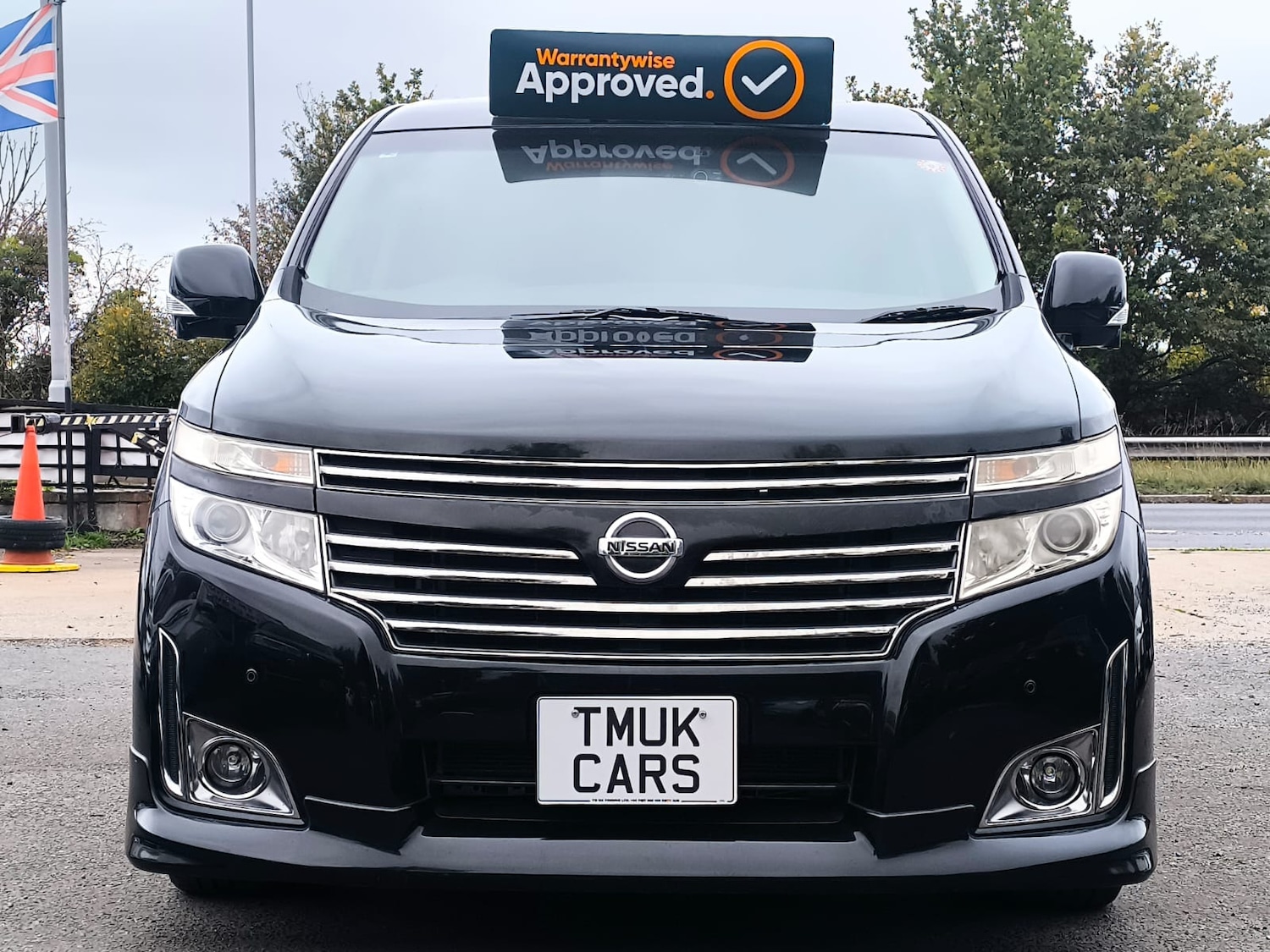 Used Nissan Elgrand 2012 for sale - 76287400: Photo 7