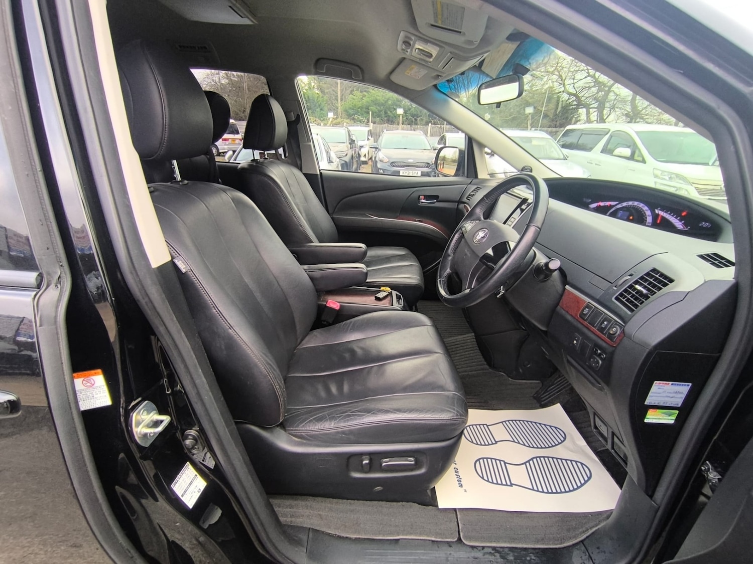 Used Toyota Estima 2015 for sale - 77195623: Photo 9