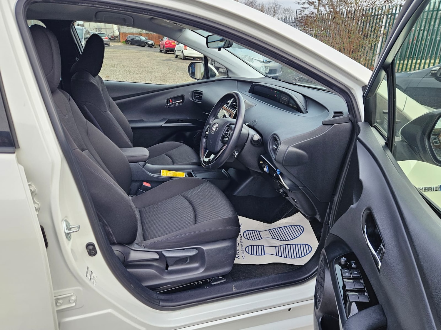 Used Toyota Prius 2019 for sale - 76879075: Photo 9