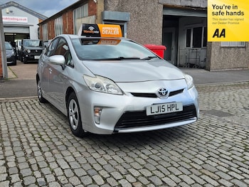 Used Toyota Prius 2015 for sale - 75945099: Photo