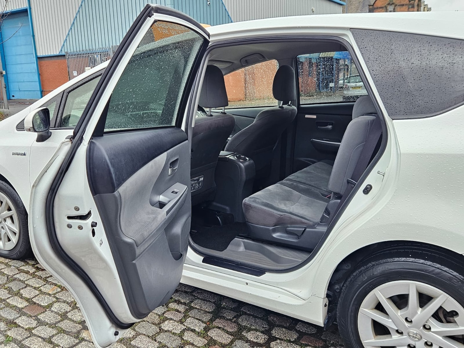 Used Toyota Prius+ 2014 for sale - 76906276: Photo 16