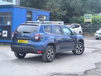 Used Dacia Duster 2018 for sale - 79054471: Photo