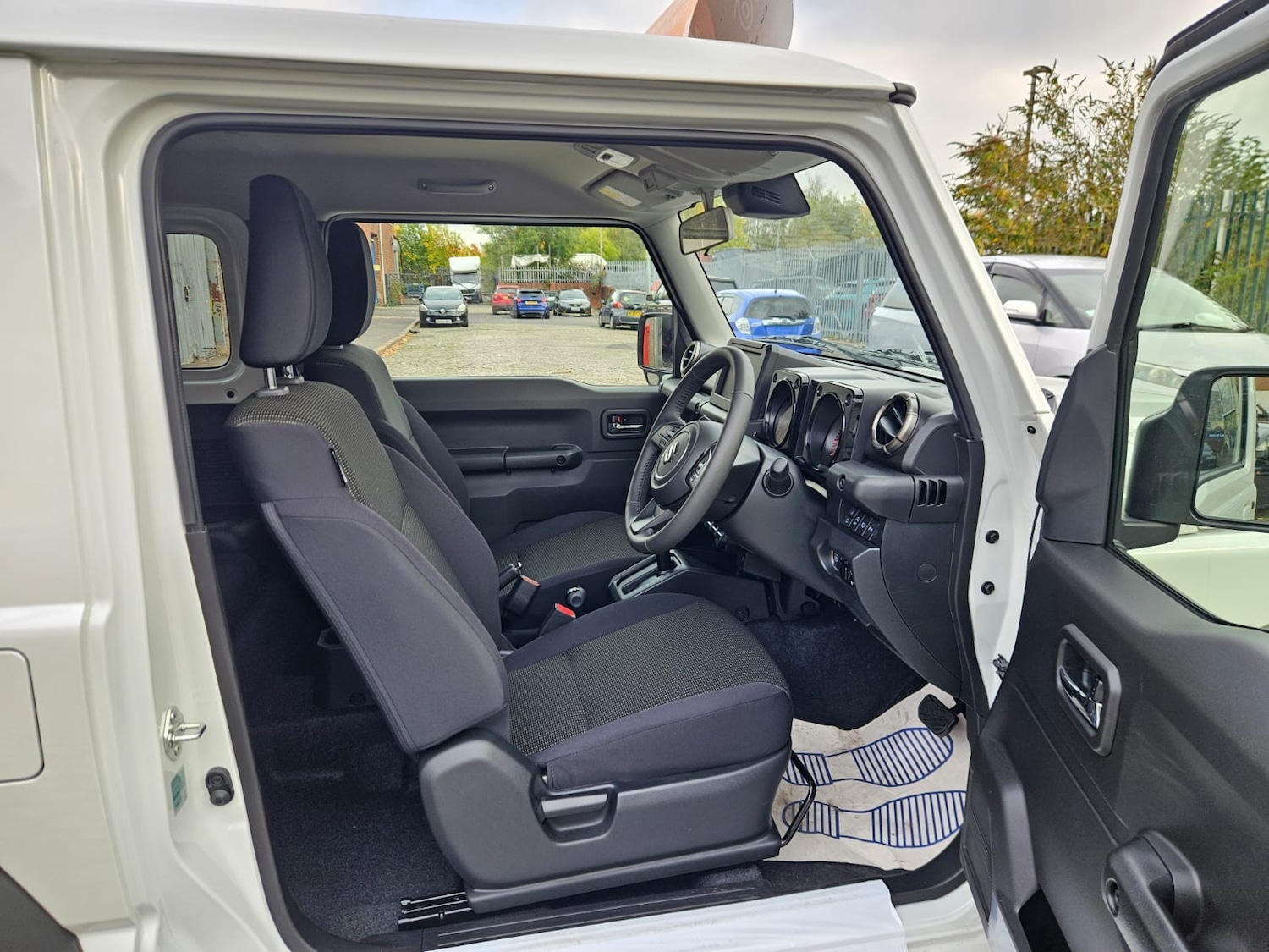 Used Suzuki Jimny 2025 for sale - 75178488: Photo 10