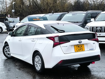 Used Toyota Prius 2020 for sale - 77220588: Photo