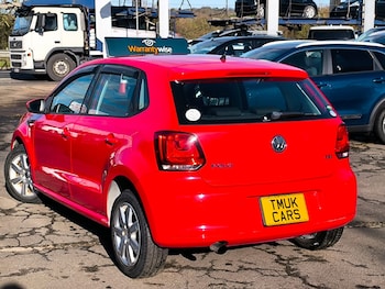 Used Volkswagen Polo 2014 for sale - 77475042: Photo