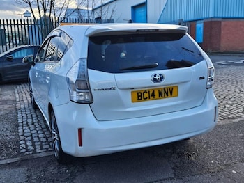 Used Toyota Prius+ 2014 for sale - 79162395: Photo