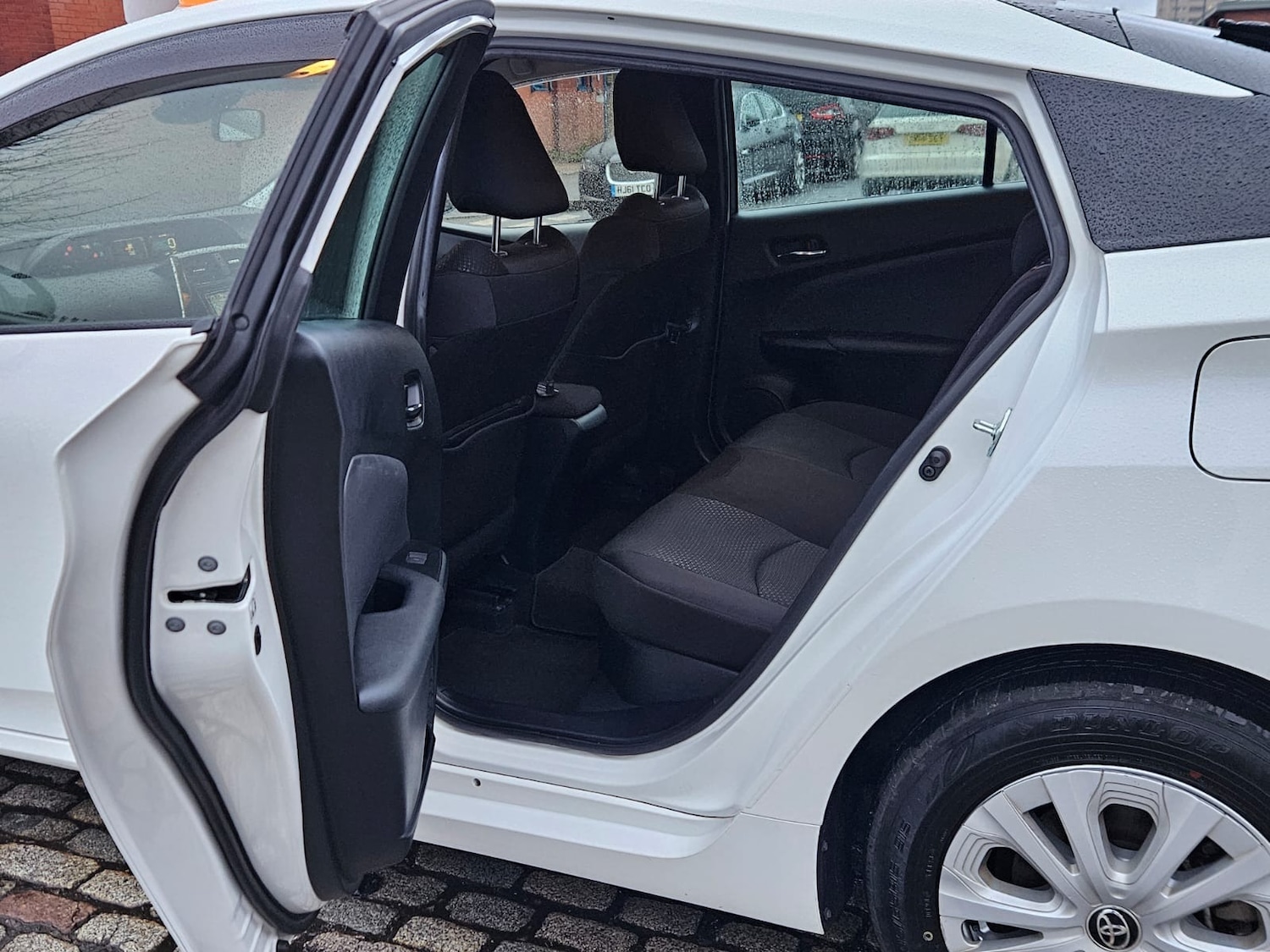 Used Toyota Prius 2019 for sale - 77579727: Photo 12