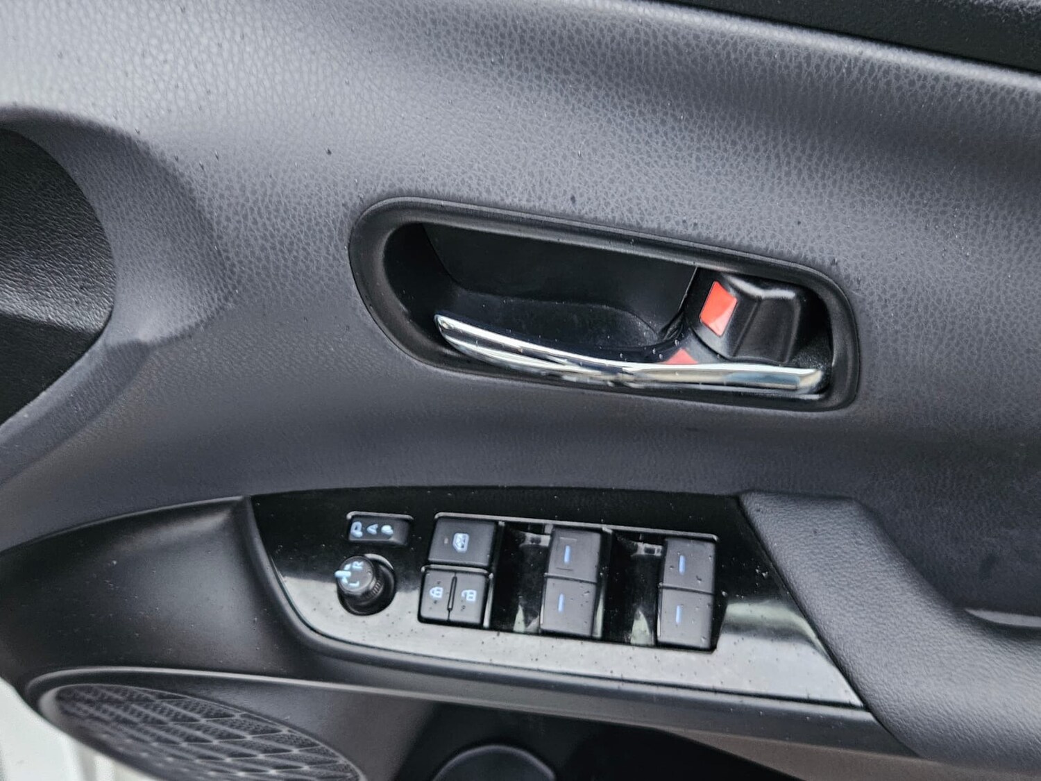 Used Toyota Prius 2019 for sale - 77579727: Photo 18