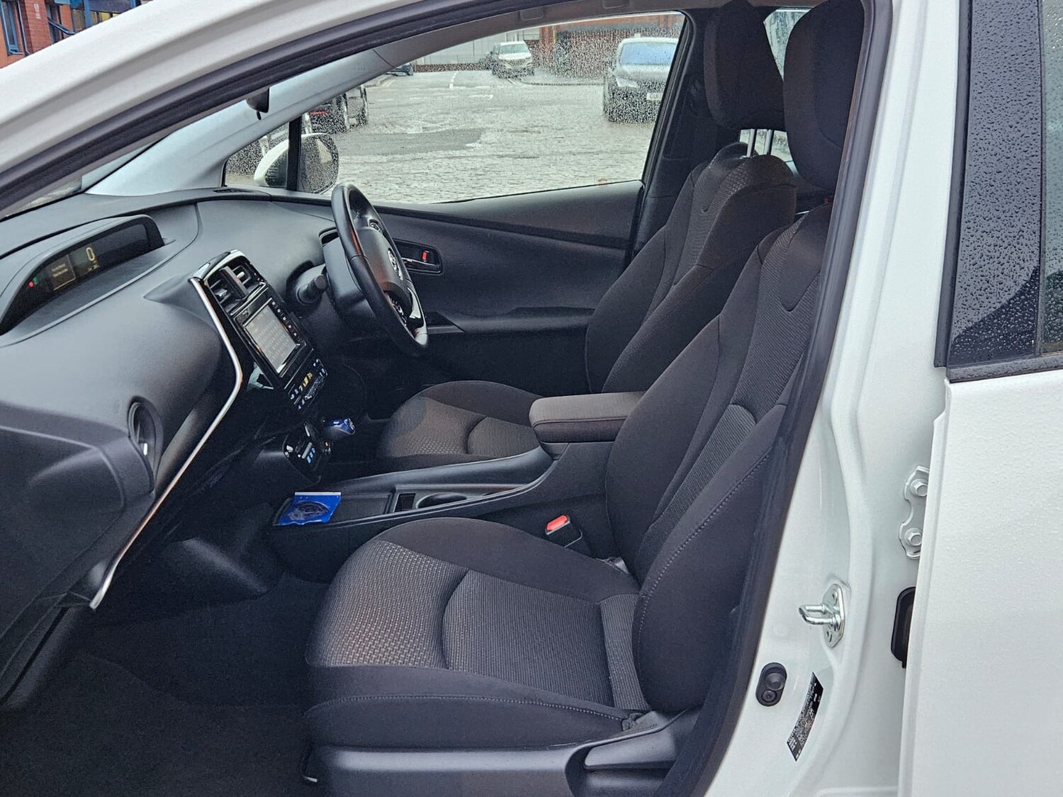 Used Toyota Prius 2019 for sale - 77579727: Photo 9