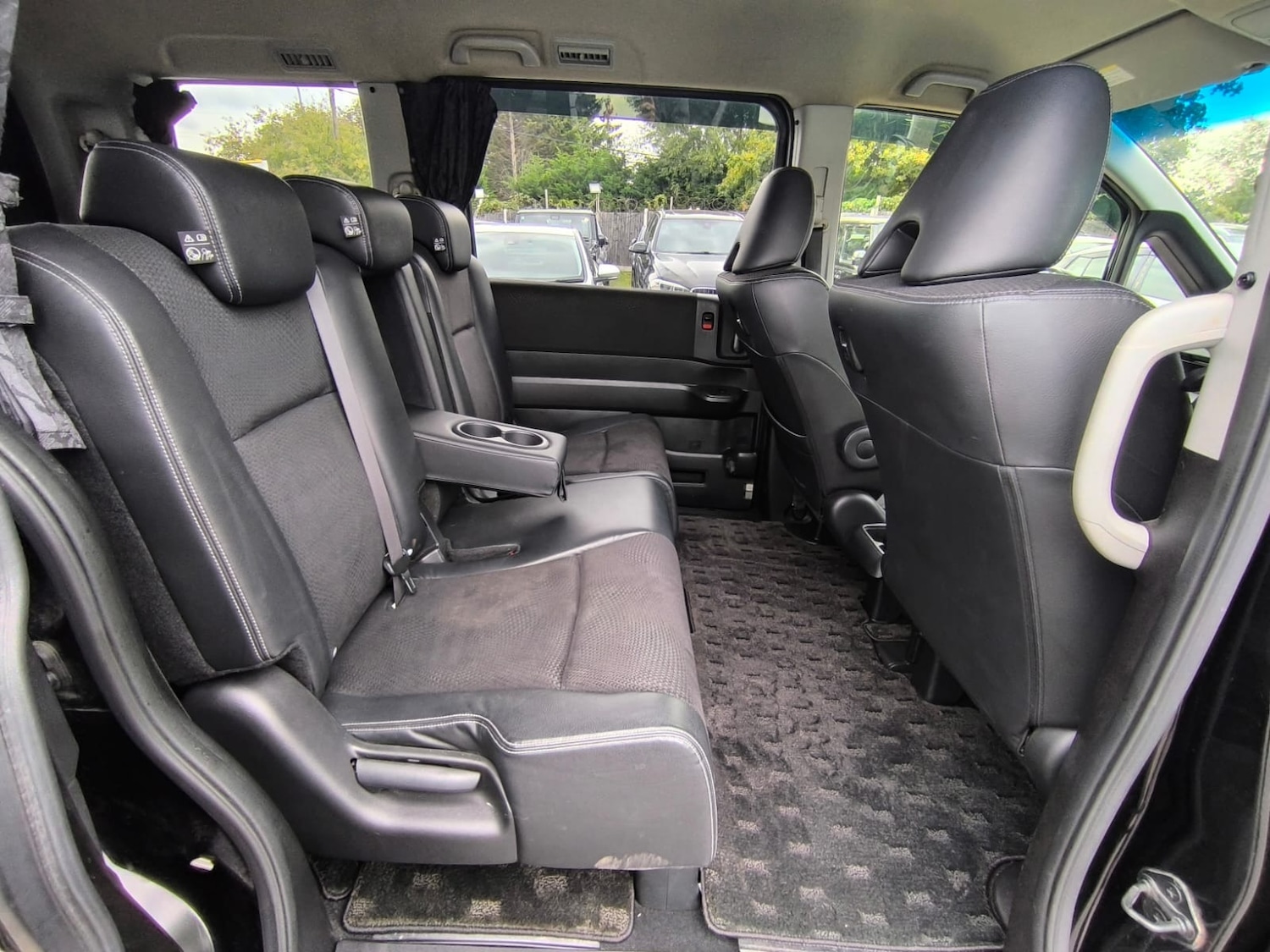 Used Honda Stepwagon 2013 for sale - 76037304: Photo 12