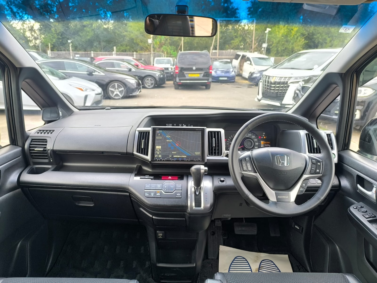 Used Honda Stepwagon 2013 for sale - 76037304: Photo 16