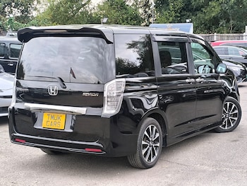Used Honda Stepwagon 2013 for sale - 76037304: Photo 3
