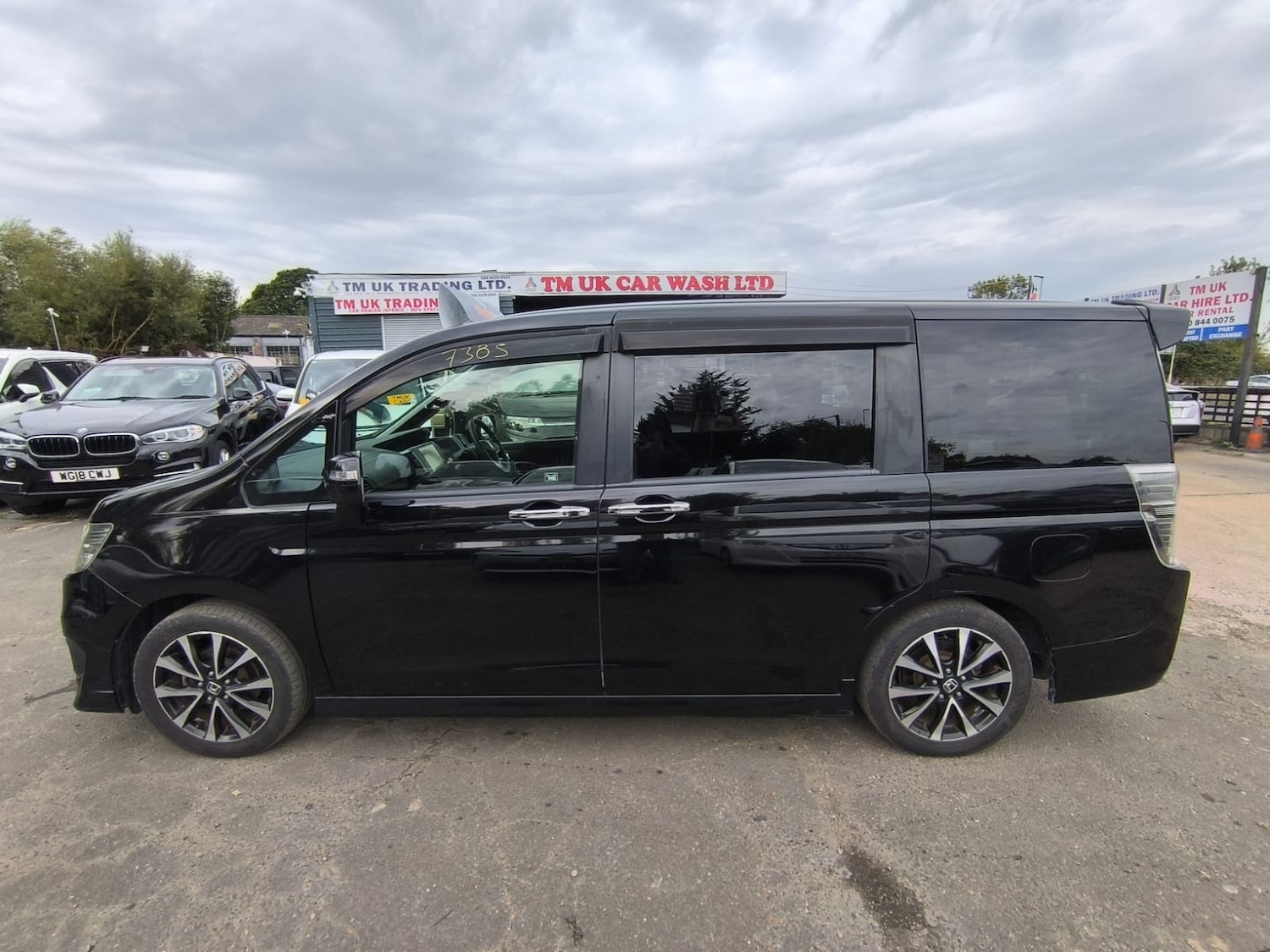 Used Honda Stepwagon 2013 for sale - 76037304: Photo 6