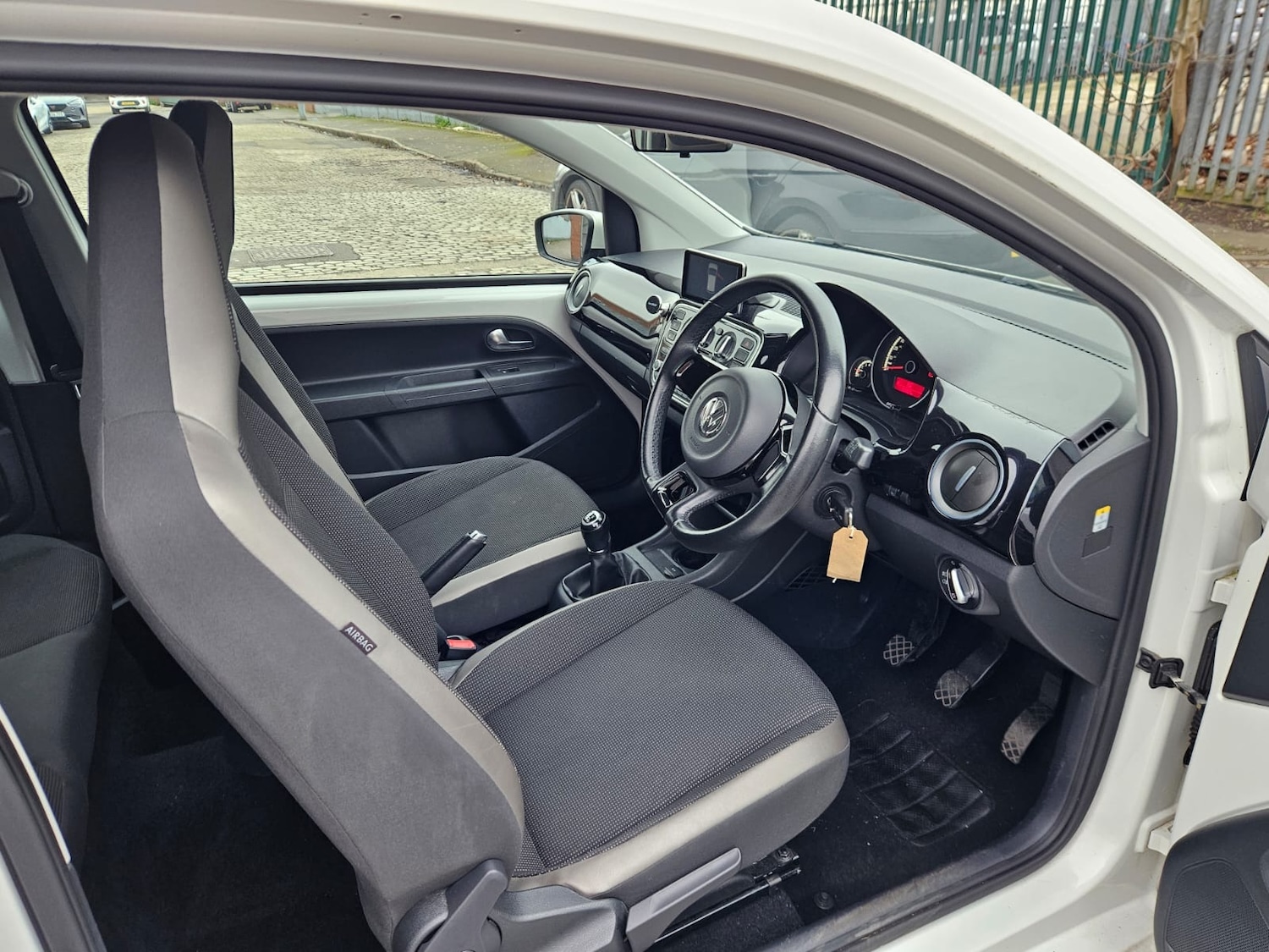 Used Volkswagen up! 2012 for sale - 77639245: Photo 11