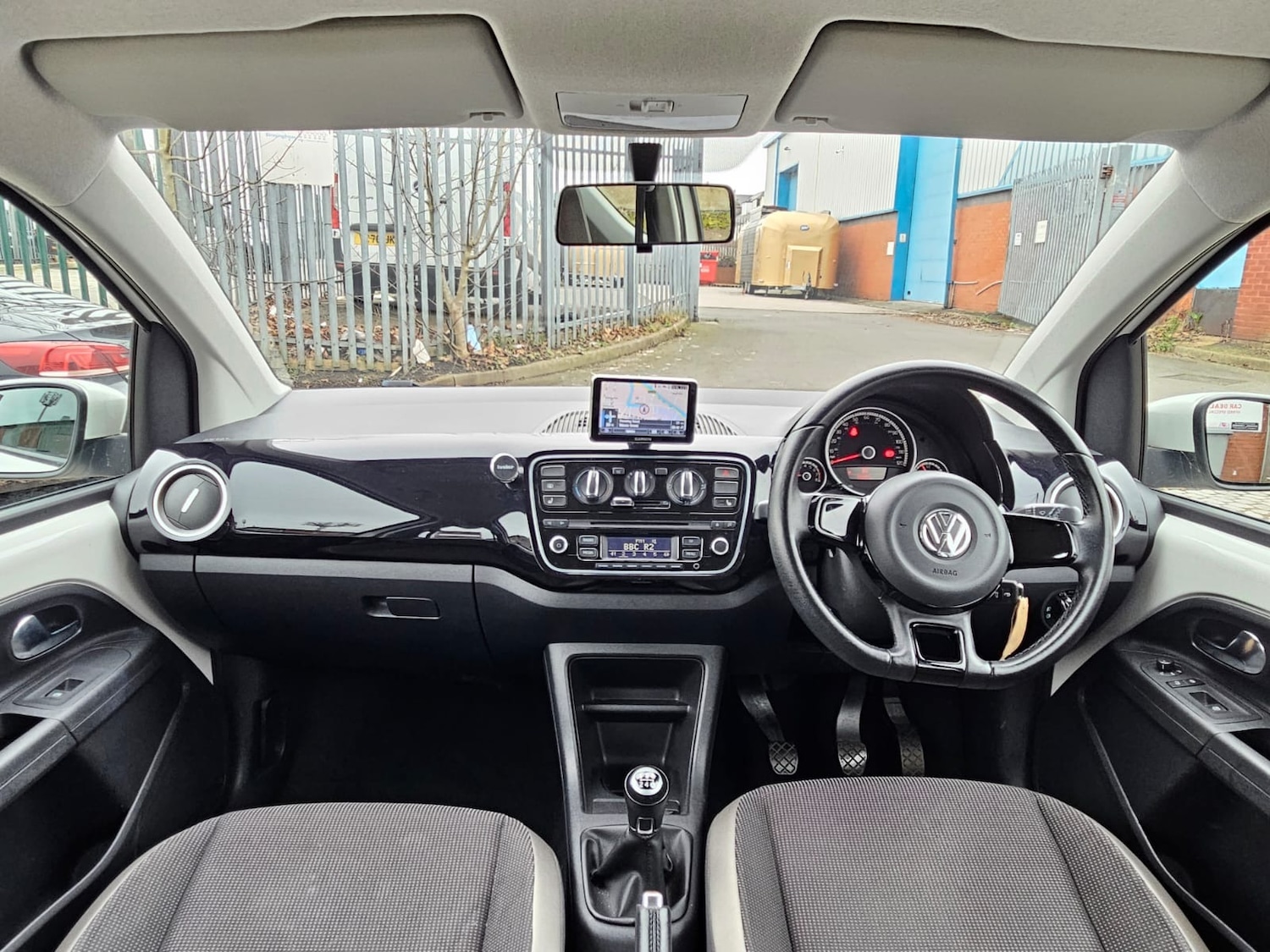 Used Volkswagen up! 2012 for sale - 77639245: Photo 18