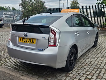 Used Toyota Prius 2013 for sale - 75304185: Photo