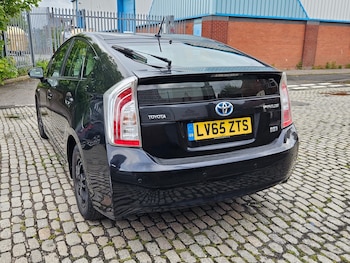 Used Toyota Prius 2015 for sale - 78640044: Photo