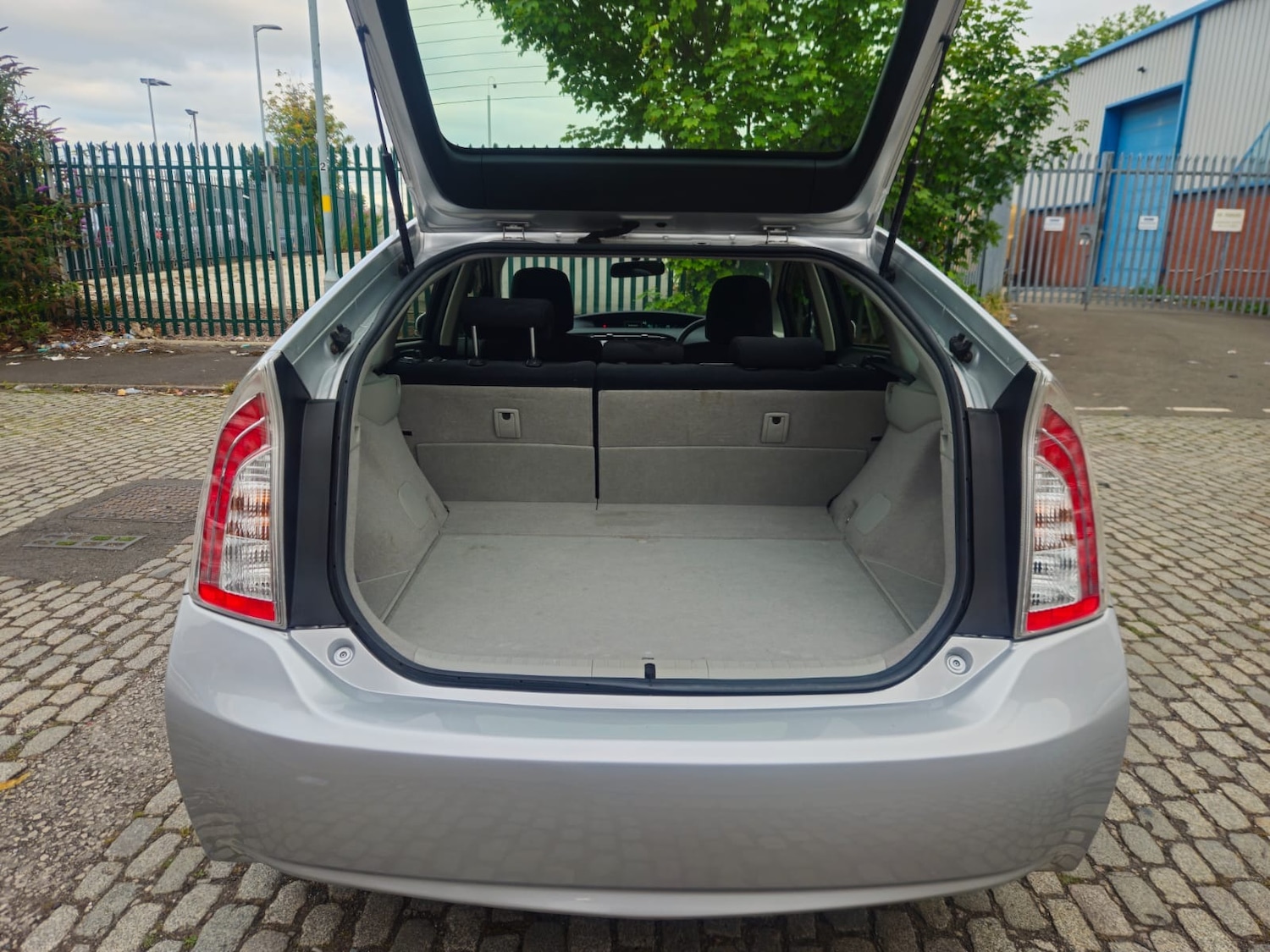 Vehicle 21