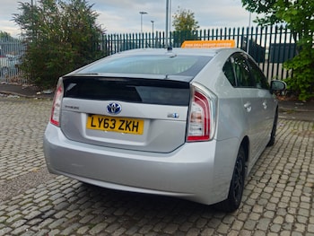 Used Toyota Prius 2013 for sale - 75095665: Photo