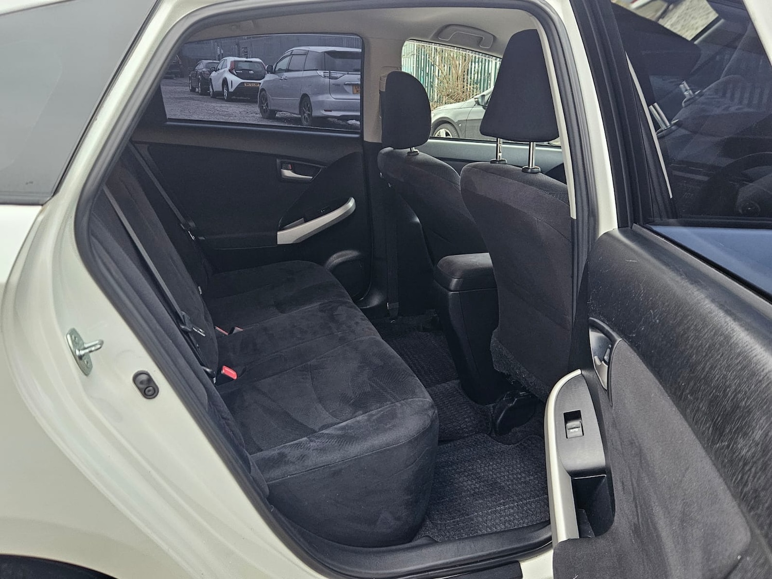 Used Toyota Prius 2015 for sale - 77789216: Photo 12