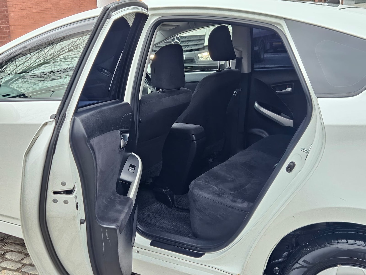 Used Toyota Prius 2015 for sale - 77789216: Photo 15