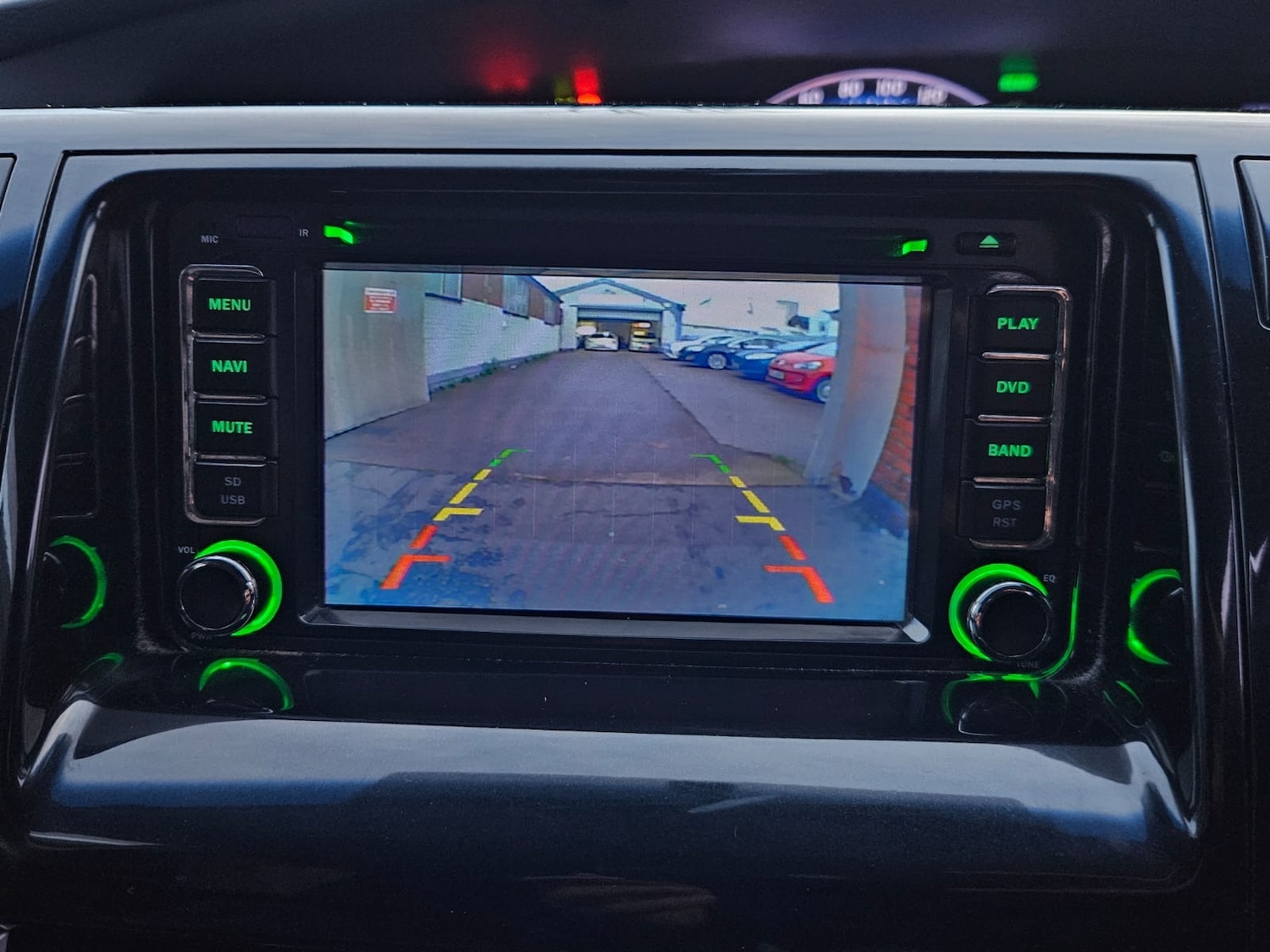 Used Toyota Estima 2014 for sale - 73605715: Photo 25