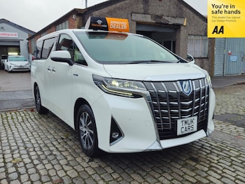 2020 - 2.5 Hybrid Automatic 8 Seats 5dr