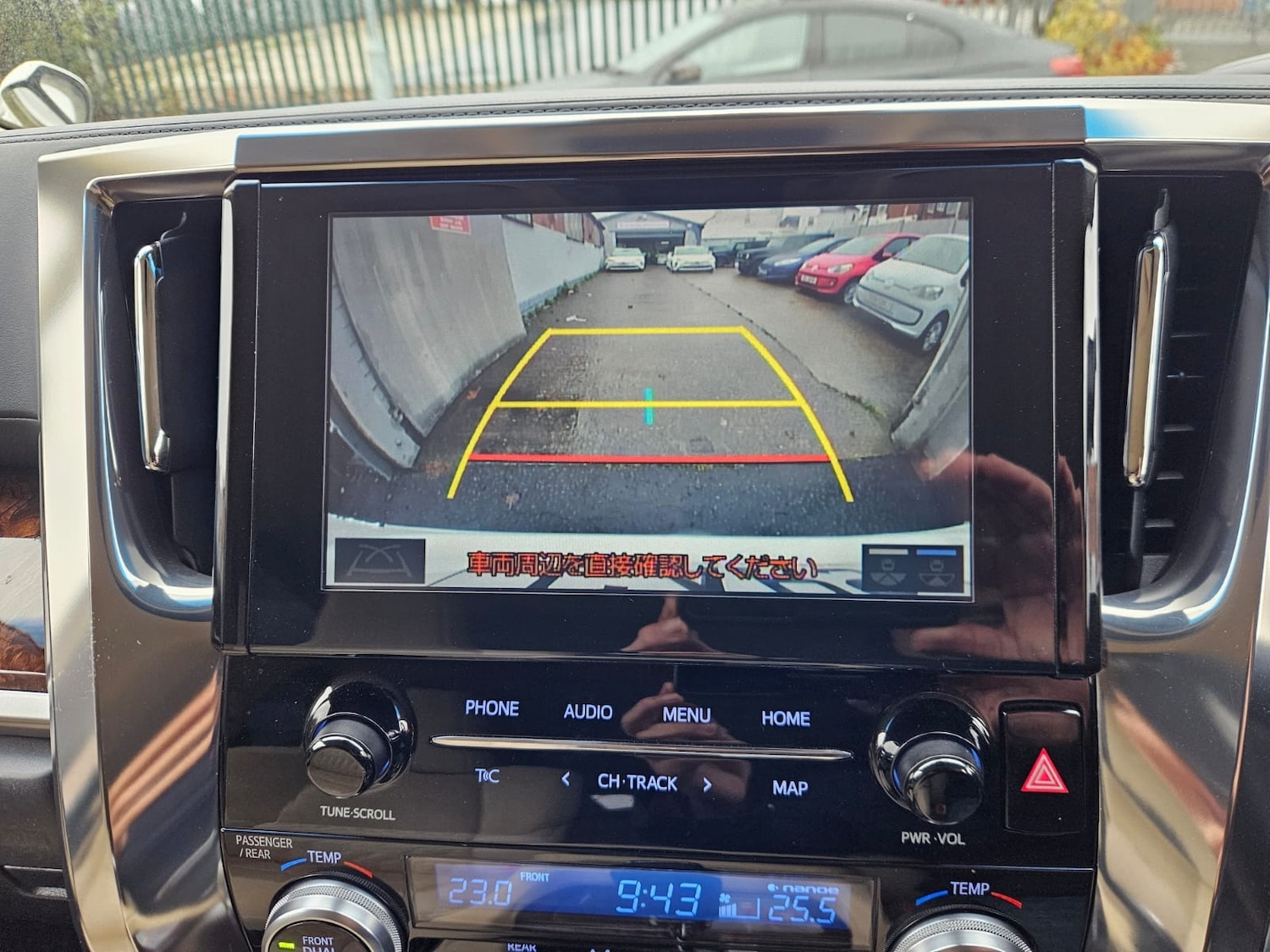 Used Toyota Alphard 2020 for sale - 76650276: Photo 27