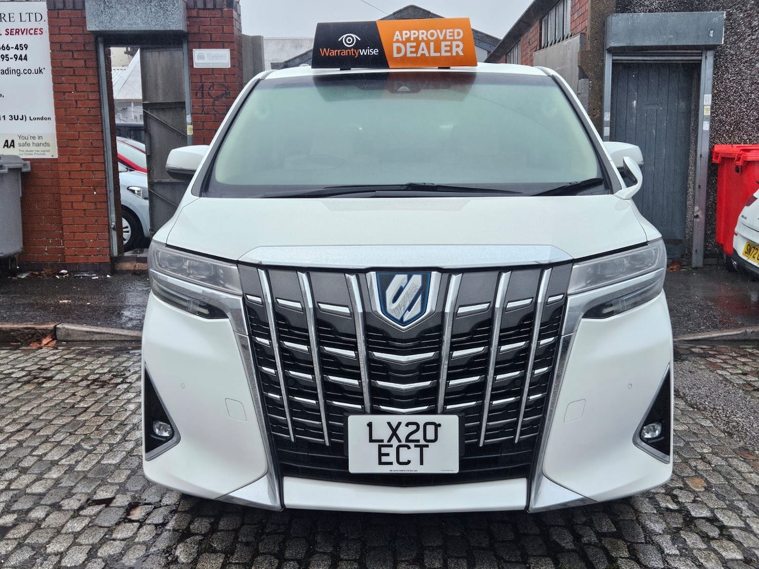 Used Toyota Alphard 2020 for sale - 76650276: Photo 7