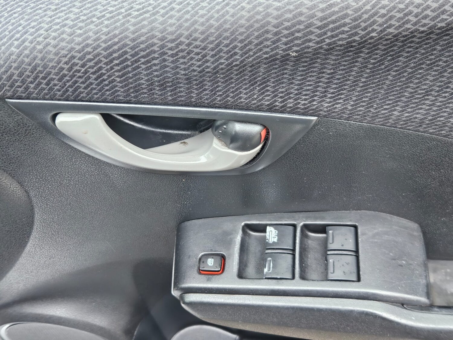 Used Honda Jazz 2013 for sale - 77578801: Photo 22