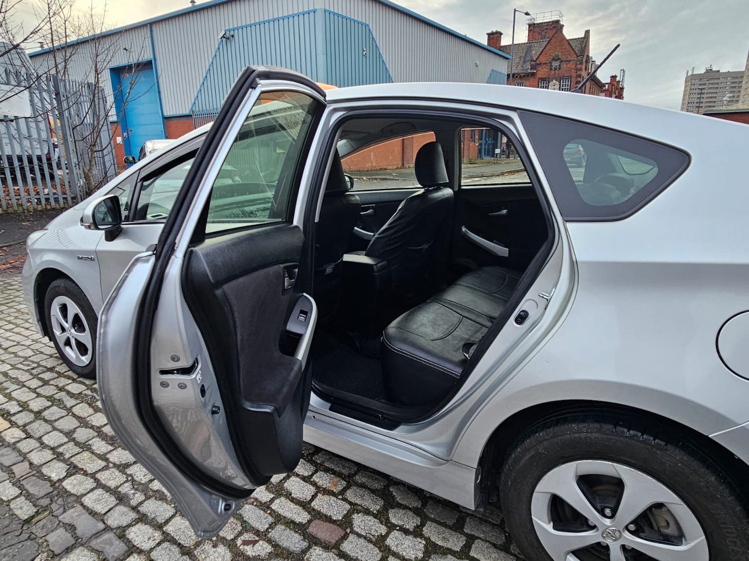 Used Toyota Prius 2015 for sale - 76879200: Photo 15