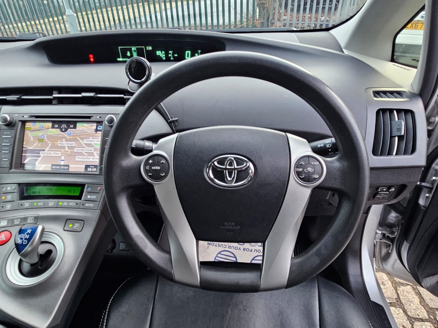 Used Toyota Prius 2015 for sale - 76879200: Photo 19