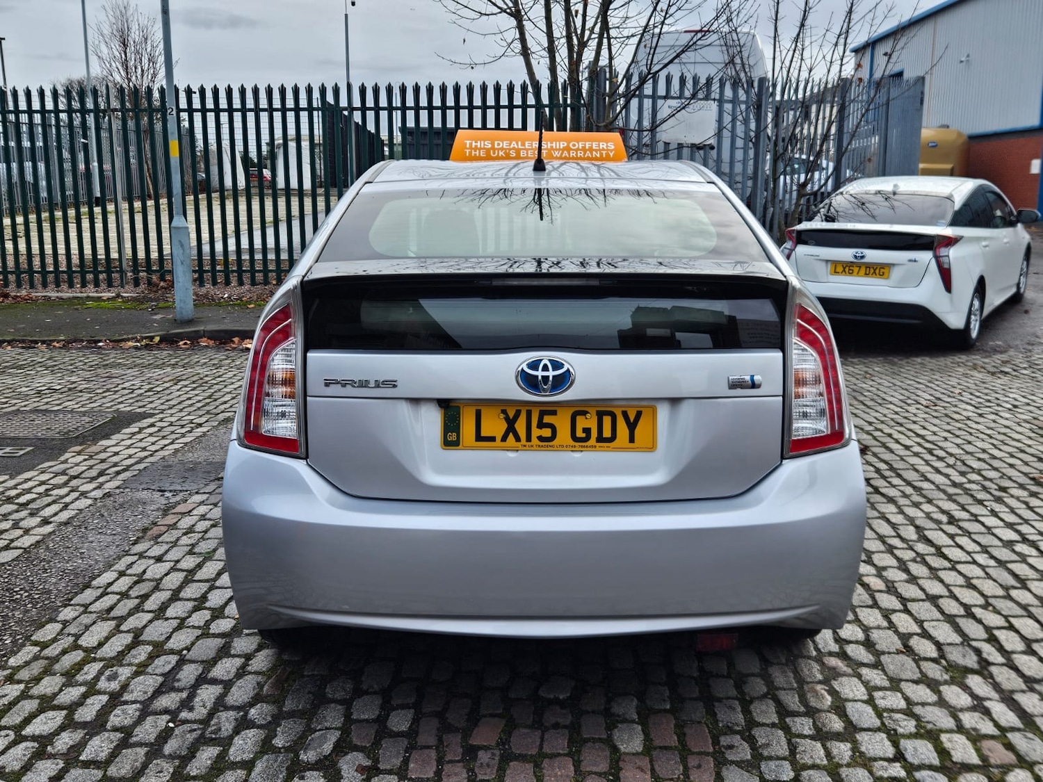 Used Toyota Prius 2015 for sale - 76879200: Photo 8
