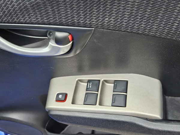 Used Honda Jazz 2012 for sale - 76274868: Photo 21