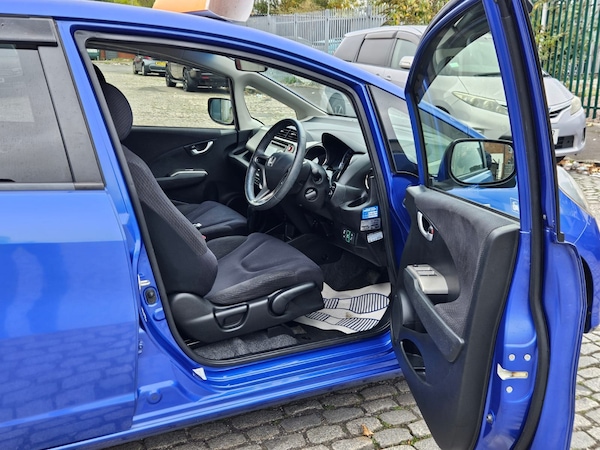 Used Honda Jazz 2012 for sale - 76274868: Photo 9
