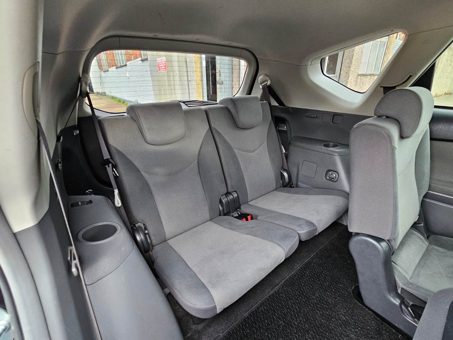 Used Toyota Prius+ 2013 for sale - 76531460: Photo 16