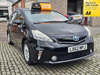 Used Toyota Prius+ 2013 for sale - 76531460: Photo