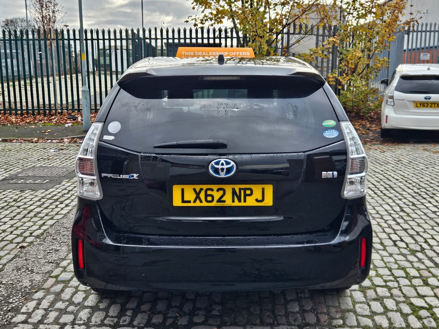 Used Toyota Prius+ 2013 for sale - 76531460: Photo 8