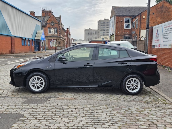 Used Toyota Prius 2020 for sale - 75481659: Photo 6