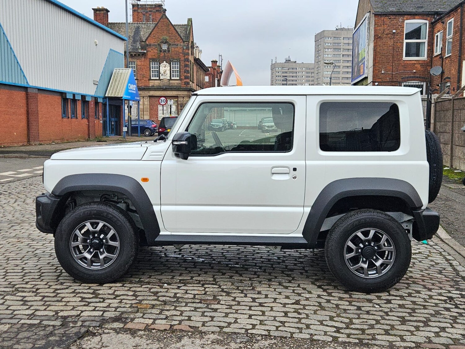 Used Suzuki Jimny 2025 for sale - 76046933: Photo 6