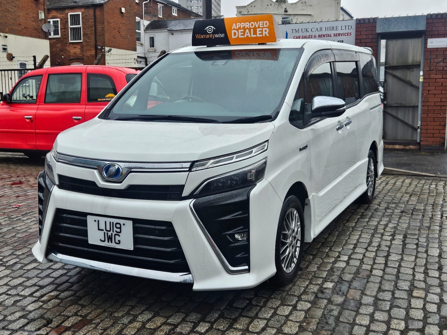 Used Toyota Voxy 2019 for sale - 77555462: Photo 2