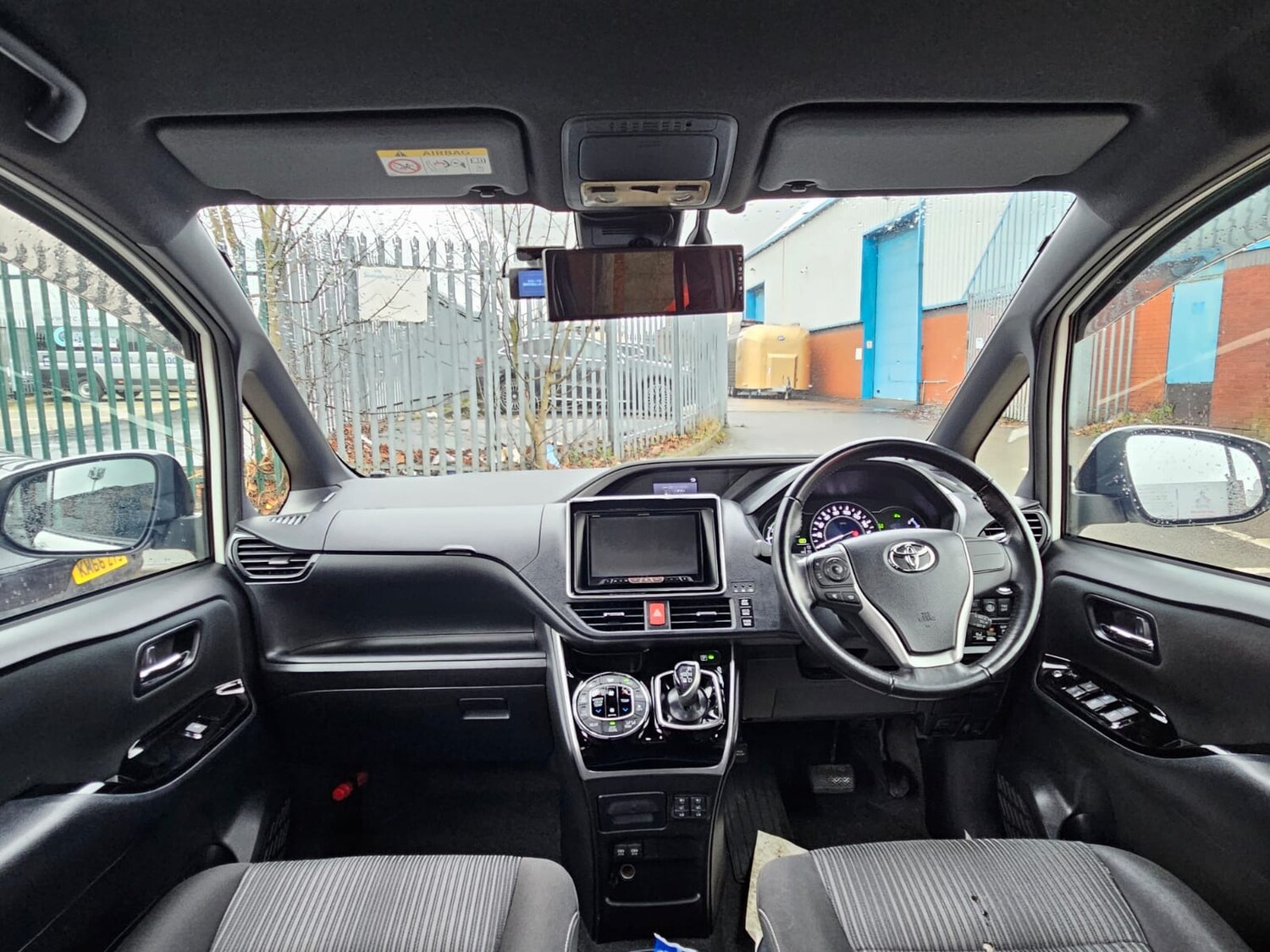 Used Toyota Voxy 2019 for sale - 77555462: Photo 20