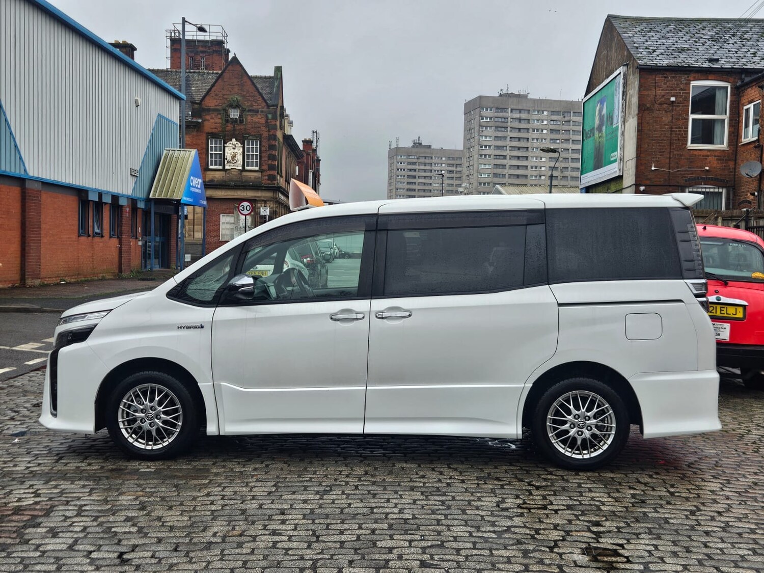 Used Toyota Voxy 2019 for sale - 77555462: Photo 6