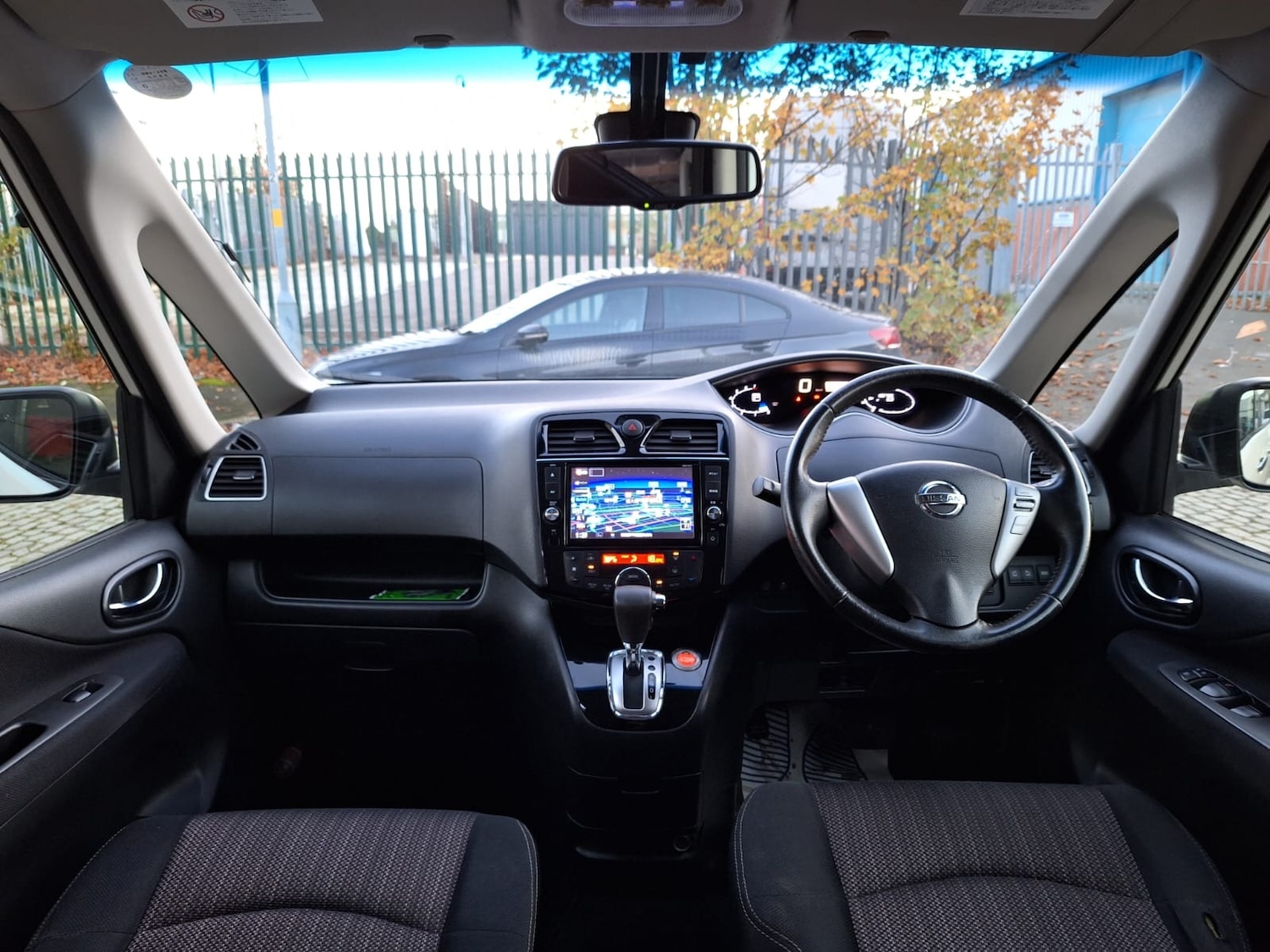 Used Nissan Serena 2014 for sale - 77094186: Photo 20